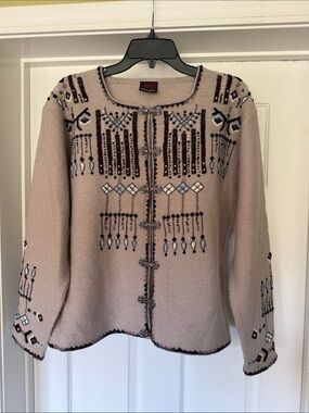 VRIKKE Norwegian Wool Cardigan Nordic Folk Sweater Clasps M